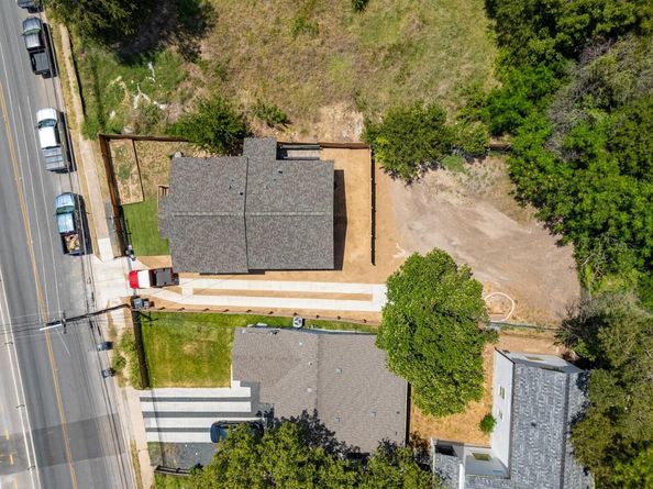 3002 Webberville RD 1, Austin TX 78702