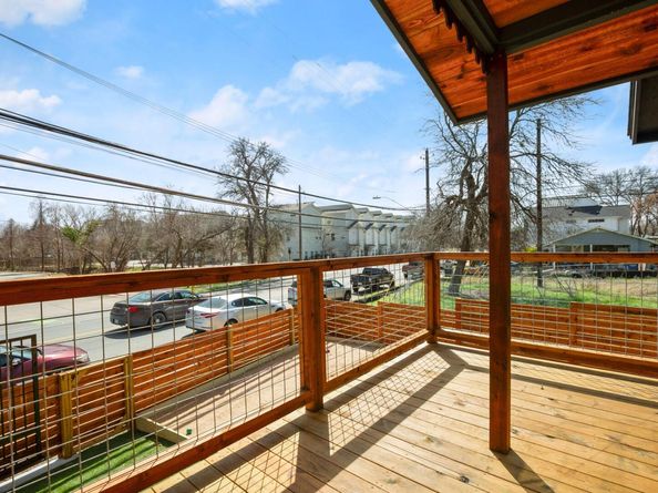 3002 Webberville RD 1, Austin TX 78702
