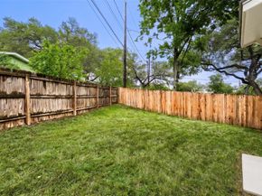 3204 Overcup Oak DR B, Austin TX 78704