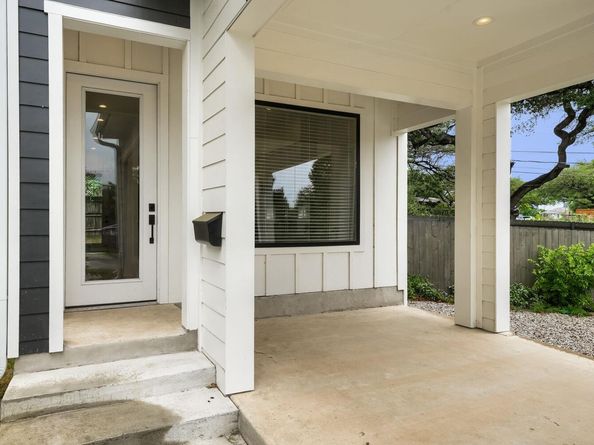 3204 Overcup Oak DR B, Austin TX 78704