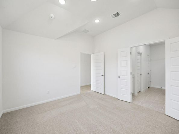 8017 Shining Flor RUN, Lago Vista TX 78645