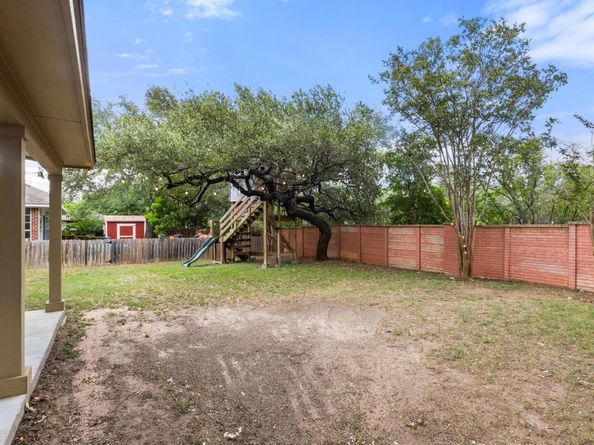 8405 Ganttcrest DR, Austin TX 78749