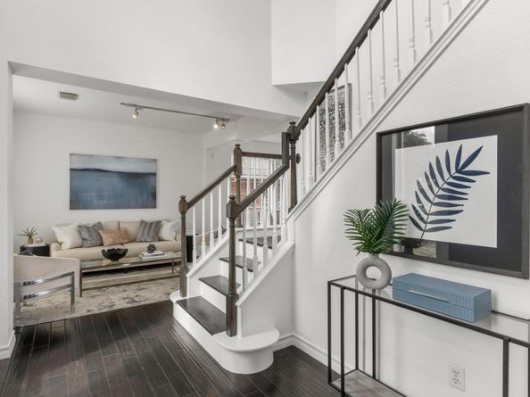 8405 Ganttcrest DR, Austin TX 78749