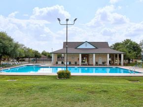 828 Whitehall DR, Pflugerville TX 78660