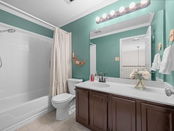 828 Whitehall DR, Pflugerville TX 78660