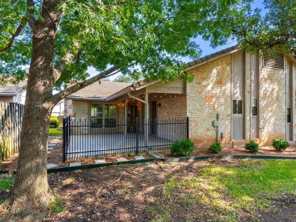 11512 Tin Cup DR 309, Austin TX 78750