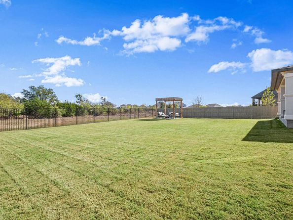 108 Rosetta LOOP, Liberty Hill TX 78642