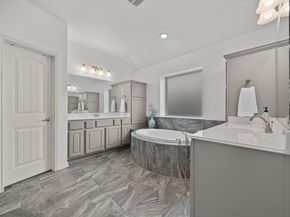 1009 Daylily LOOP, Georgetown TX 78626