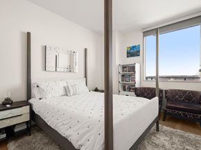 222 West Ave 2012, Austin TX 78701