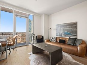 222 West Ave 2012, Austin TX 78701