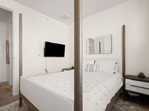 222 West Ave 2012, Austin TX 78701