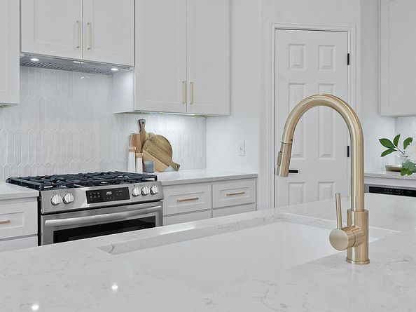 2209 Westfalian TRL, Austin TX 78732