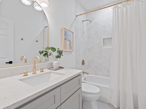 2209 Westfalian TRL, Austin TX 78732