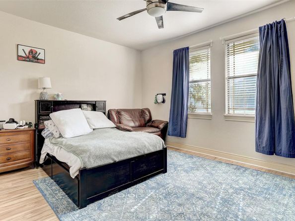 Undisclosed Address #4556916, Georgetown TX 78633