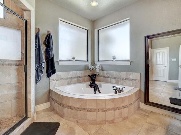 Undisclosed Address #4556916, Georgetown TX 78633