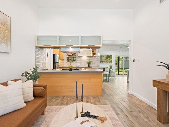 4904 Enchanted LN, Austin TX 78745