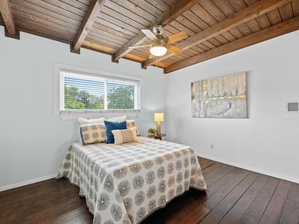 743 E Oltorf ST 203, Austin TX 78704