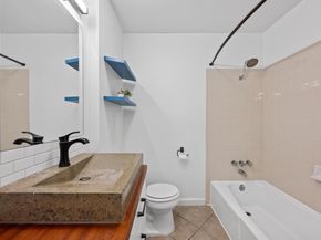 743 E Oltorf ST 203, Austin TX 78704