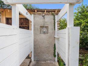 3809 Wyldwood RD, Austin TX 78739