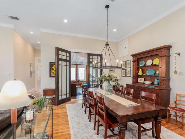 403 E 4th ST S, Georgetown TX 78626