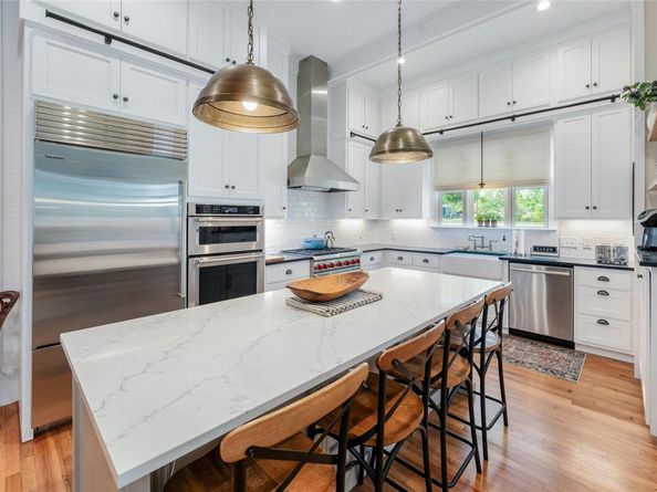 403 E 4th ST S, Georgetown TX 78626