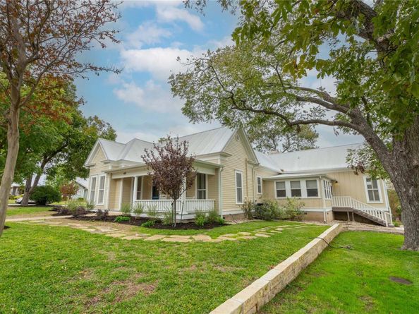 403 E 4th ST S, Georgetown TX 78626
