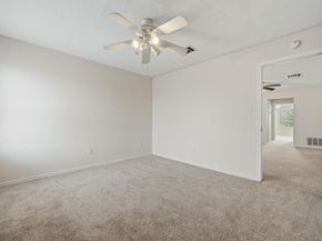 141 Meadow Park DR, Georgetown TX 78626