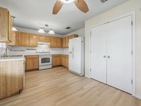 141 Meadow Park DR, Georgetown TX 78626