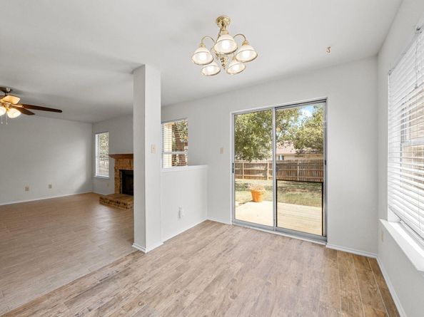 1906 Woodland DR, Cedar Park TX 78613