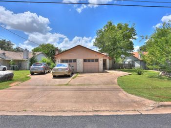 517 Luther DR