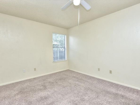 517 Luther DR, Georgetown TX 78628