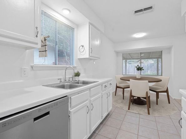 4606 Gray Fox DR, Austin TX 78759