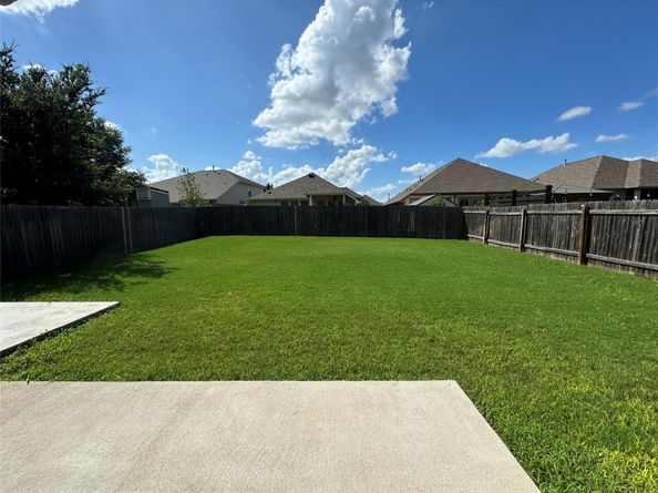 316 Peggy DR, Liberty Hill TX 78642