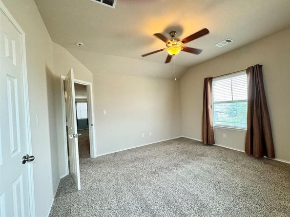 316 Peggy DR, Liberty Hill TX 78642