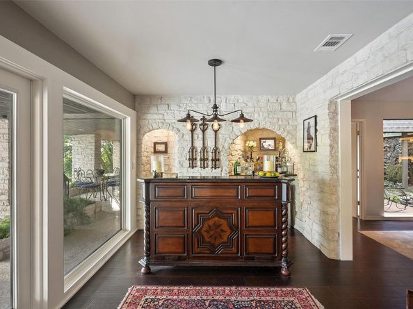 2924 Gabriel View DR, Georgetown TX 78628