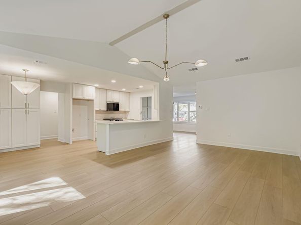 4317 Ganymede DR, Austin TX 78727