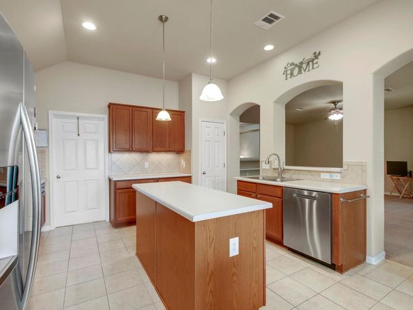 6709 Cromarty LN, Austin TX 78754