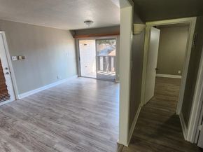 1304 Summit ST 206, Austin TX 78741
