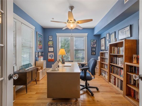903 E 14th ST, Austin TX 78702