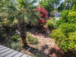 903 E 14th ST, Austin TX 78702