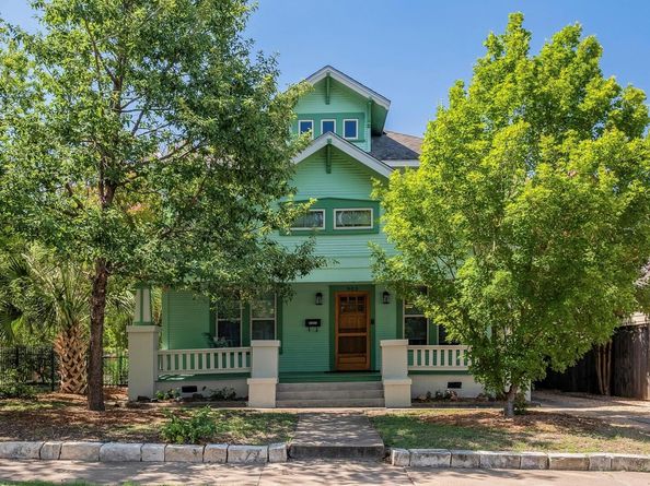 903 E 14th ST, Austin TX 78702