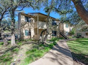 8210 Bent Tree RD 136, Austin TX 78759