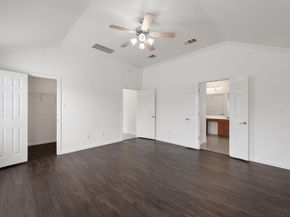 4498 Heritage Well LN, Round Rock TX 78665