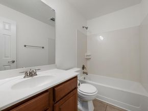 4498 Heritage Well LN, Round Rock TX 78665
