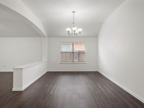 4498 Heritage Well LN, Round Rock TX 78665
