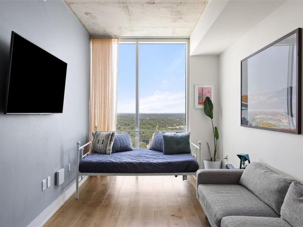 48 East Ave 2405, Austin TX 78701
