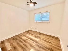 7302 Shadywood DR, Austin TX 78745