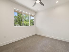 604 N Bluff DR 146, Austin TX 78745