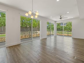 604 N Bluff DR 146, Austin TX 78745