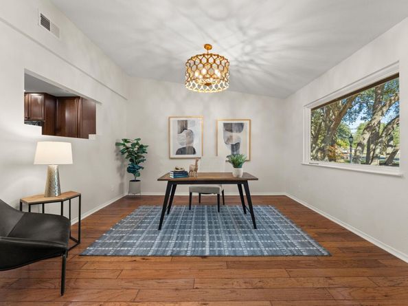 9109 Balcones Club DR, Austin TX 78750